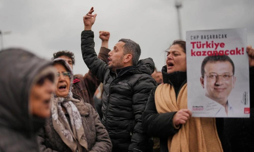 Τουρκία: «Μεγάλη ανησυχία» του ΟΗΕ για τις μαζικές διαδηλώσεις για τον Ιμάμογλου